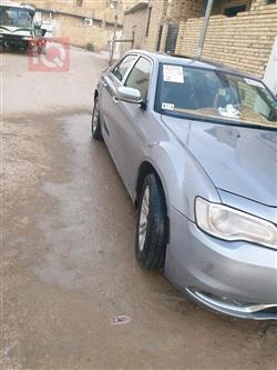 کرایسلەر 300